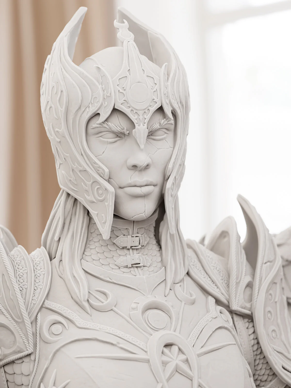 Dame Aylin - Baldur's Gate 3 Statue - Image 4